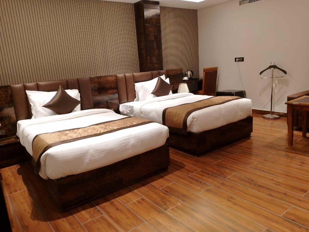 Hotel Suncity Palace Katihar Luaran gambar