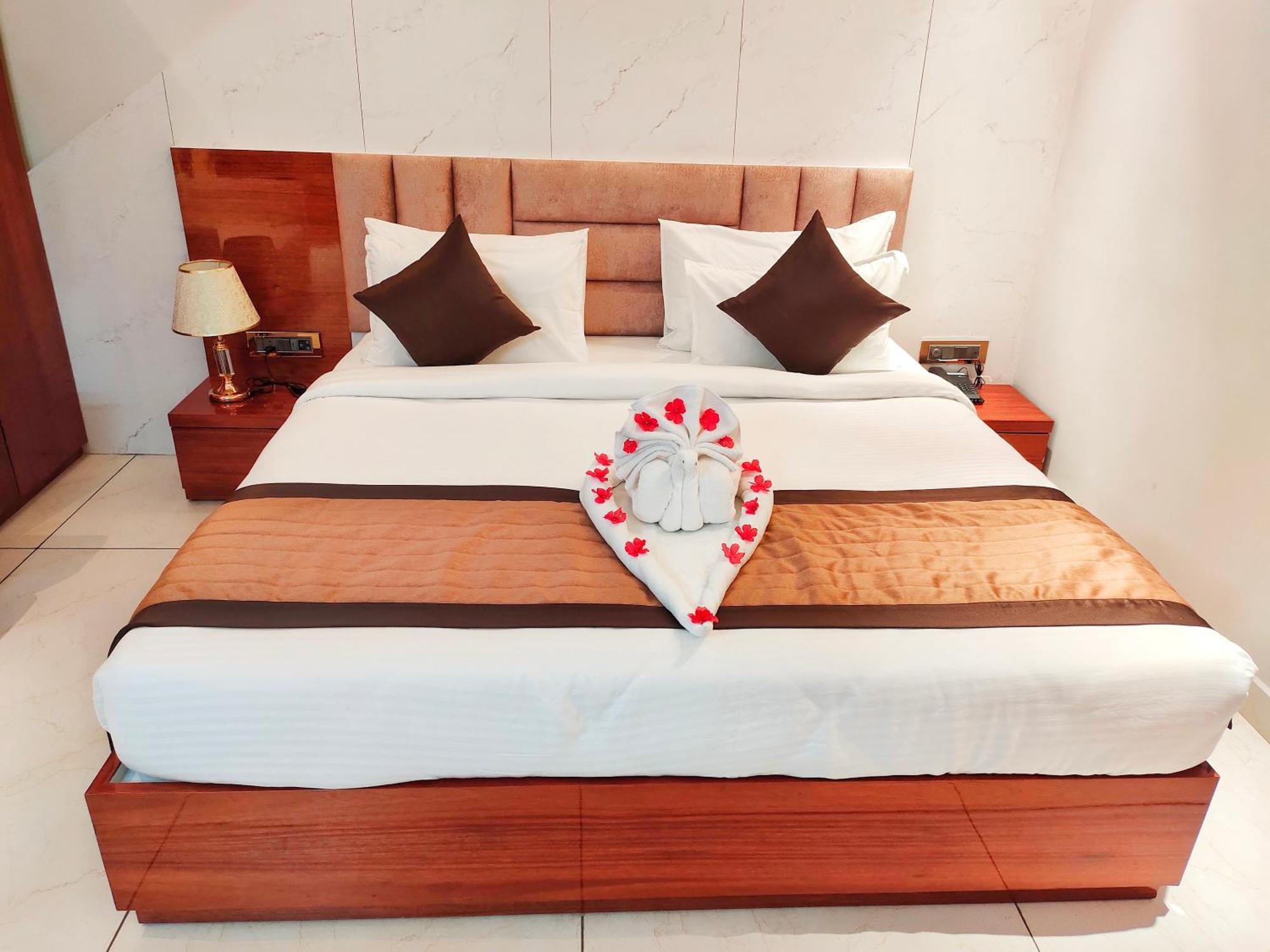 Hotel Suncity Palace Katihar Luaran gambar